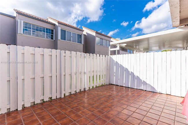 Building Photo - 6514 SW 128th Pl