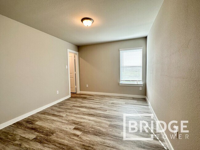 Building Photo - 4712 Deadwood Dr