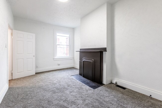 Building Photo - 95 Beltzhoover Ave