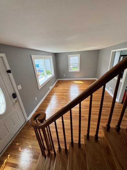 Building Photo - 20 York St