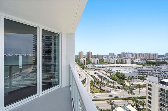 Building Photo - 16699 Collins Ave