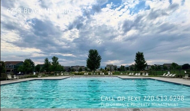 Building Photo - 6253 Black Mesa Rd