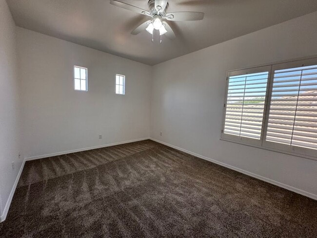 Building Photo - **Move-In Special** BEAUTIFUL 4 BEDROOM 3 ...