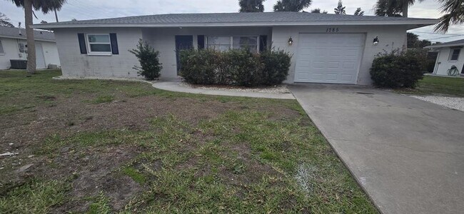 Building Photo - 1785 Elinor Pl