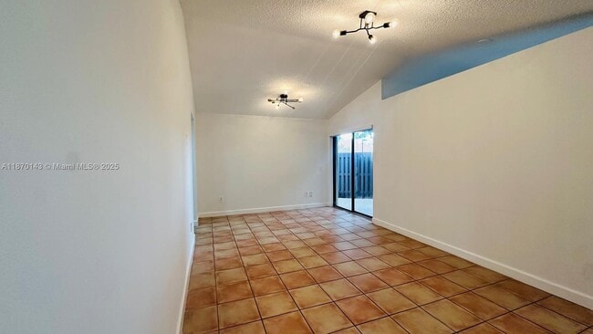 Building Photo - 15210 SW 48th Terrace