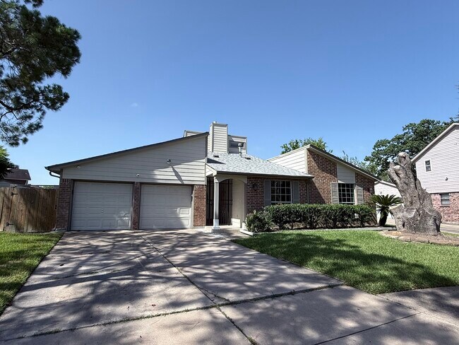 Building Photo - 4006 Cedar Ridge Ct