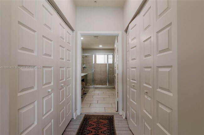 Building Photo - 4714 NW 84th Ct