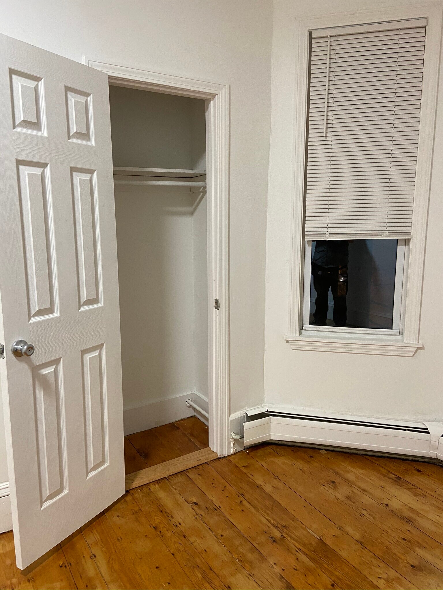 Building Photo - 268 Windsor St