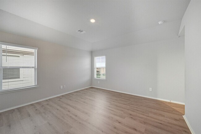 Building Photo - 16524 Cascading Pnes Ct
