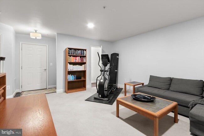 Building Photo - 7207 Phelps Hill Ct