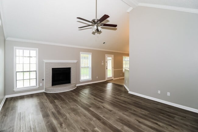 Building Photo - 7579 Valley Mist Dr
