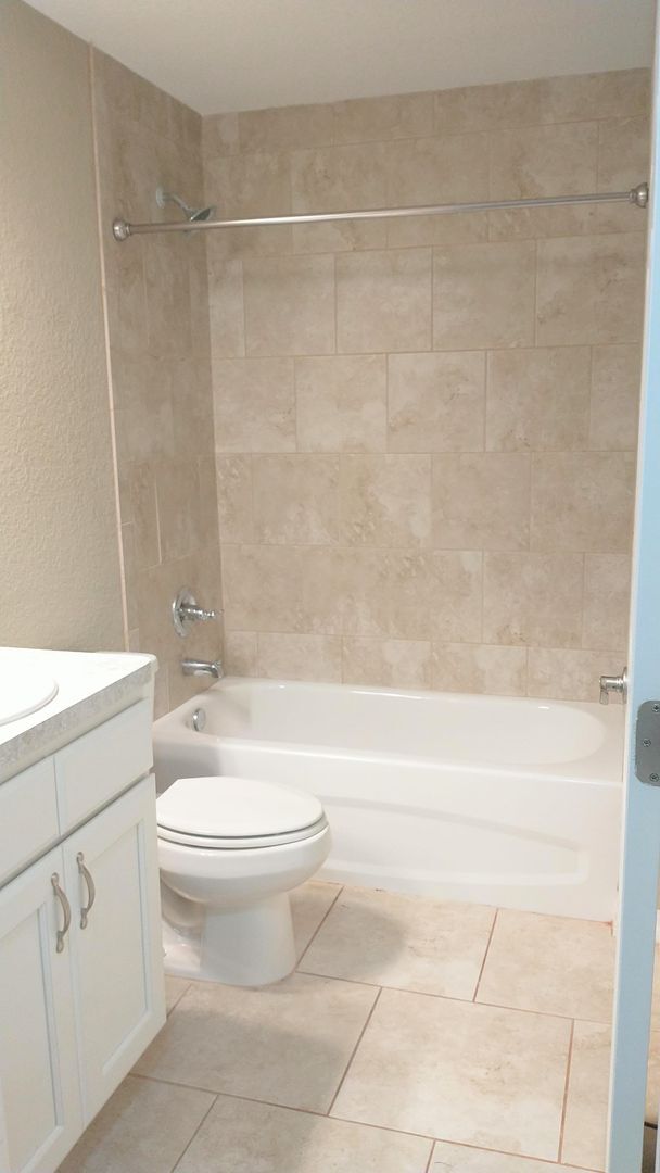 Building Photo - Nice 3/2 in Ocala