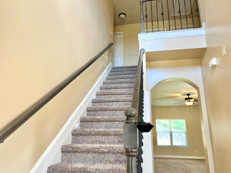 Building Photo - 2742 Misty Ivy Dr