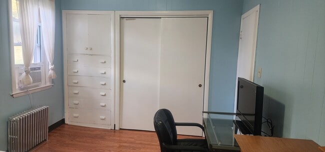 Building Photo - 78 Tucker Ave