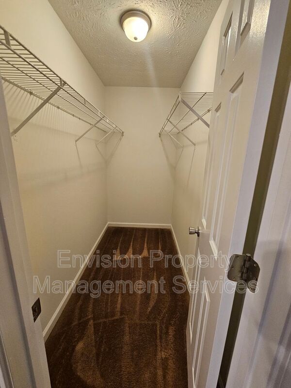 Building Photo - 1775 Graystone Dr