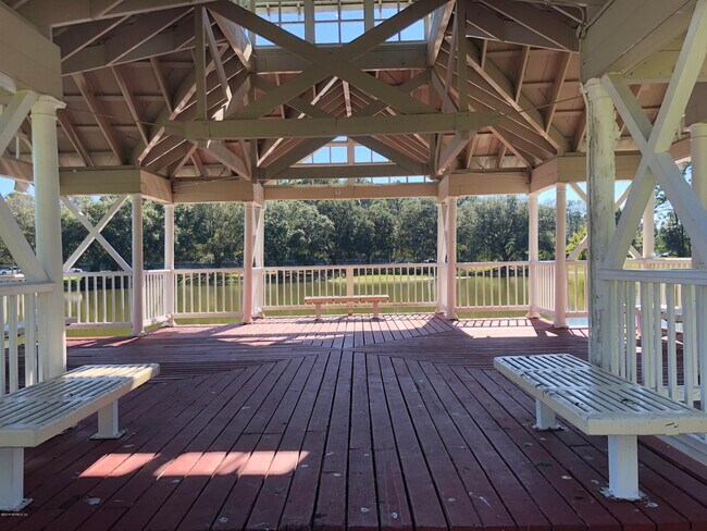 Building Photo - 8179 Crosswind Rd