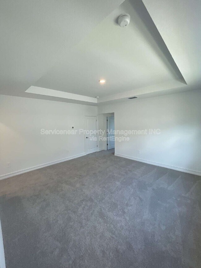 Building Photo - 7124 119th Ct E