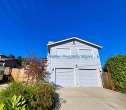 Building Photo - 1/2 Off 1st Month's rent with Move In by 1/15/26 - Wonderful 3+ Bed/2 Bath Home in Soquel