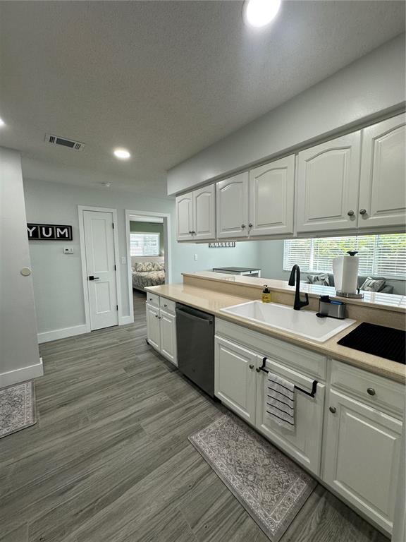 Building Photo - 10591 110th Way