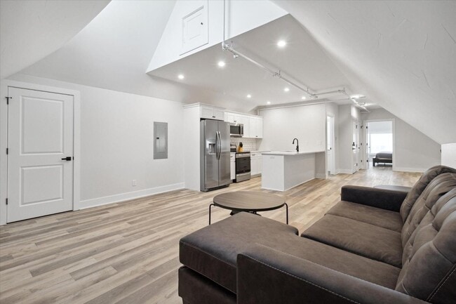 Building Photo - 1164 Terrace St