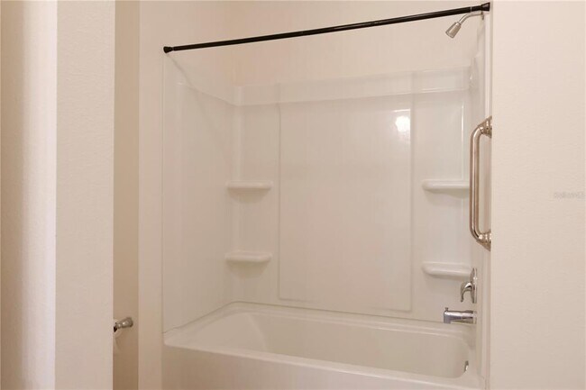 Building Photo - 2164 Carriage Pointe Loop