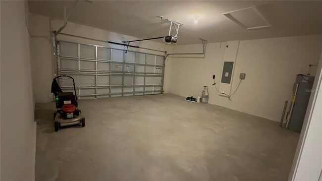 Building Photo - 504 Taylor Grvs St