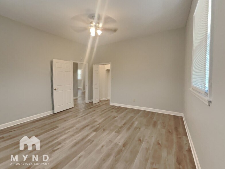 Building Photo - 1057 Fleece Pl