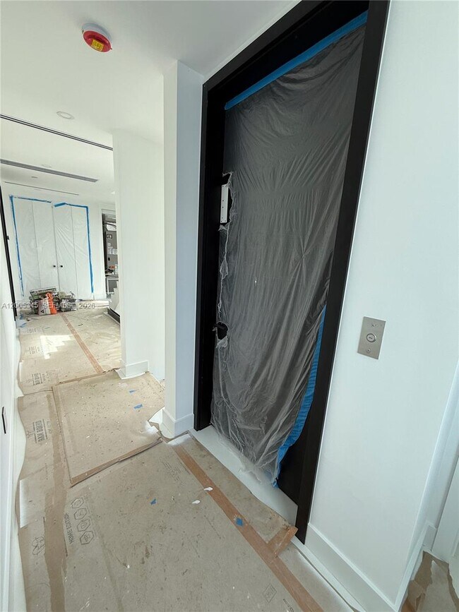 Building Photo - 3222 NE 7th St