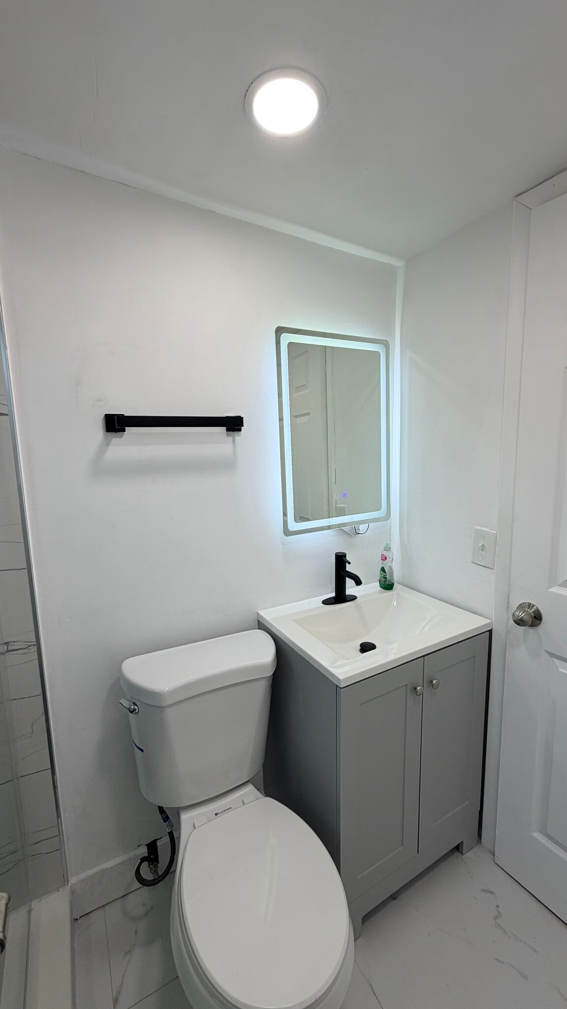 Building Photo - 414 Phippen Waiters Rd