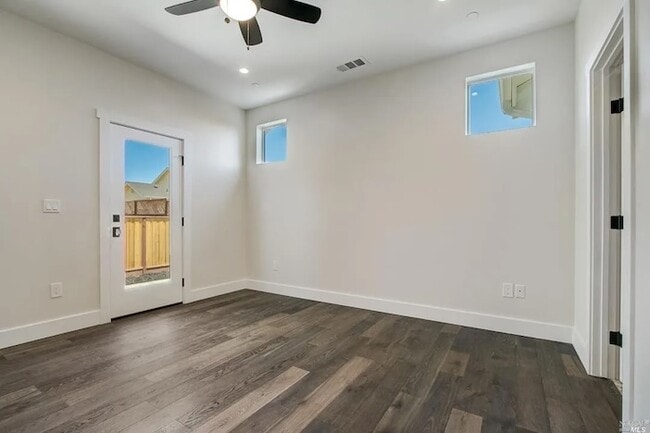 Building Photo - 1620 Keoke Ct