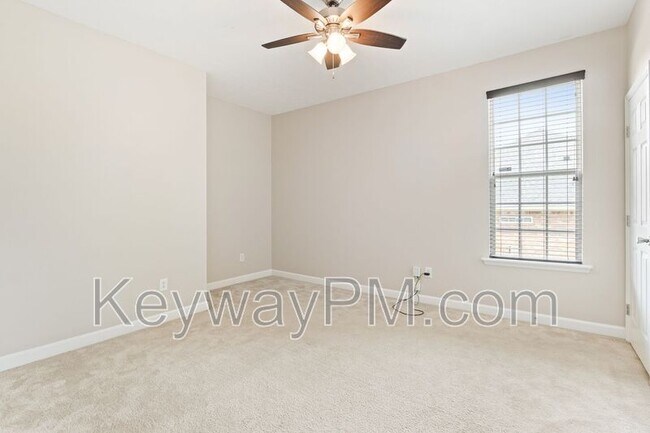 Building Photo - 5216 Tilton Dr
