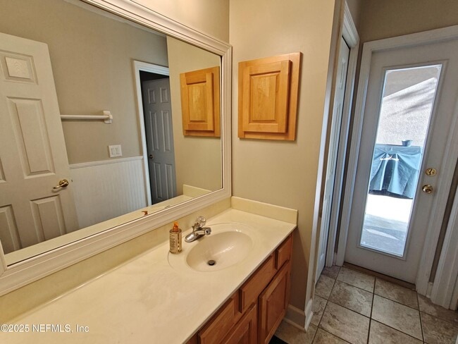 Building Photo - 1505 Majestic View Ln