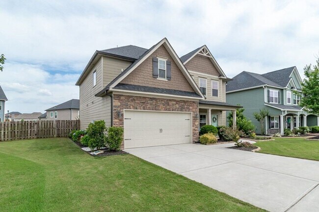 Building Photo - 5461 Everlook Cir