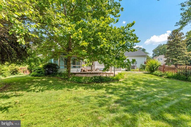 Building Photo - 4970 Manor House Ct
