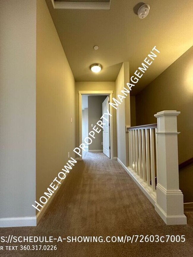 Building Photo - 3 Bedroom 2.5 Bath Condo on Briggs Drive -...