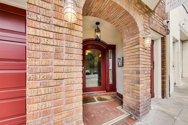 Building Photo - 65 Buena Vista