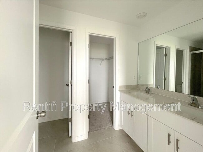 Building Photo - 4260 Canova Ct