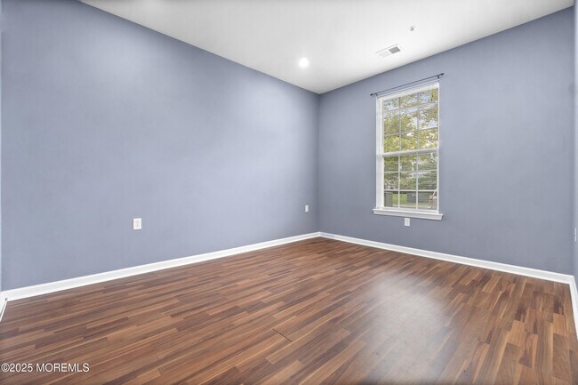 Building Photo - 41 Azalea Dr