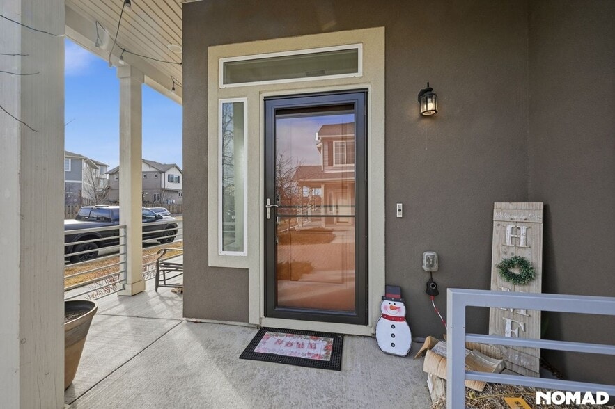 Building Photo - 247 S Old Hammer St