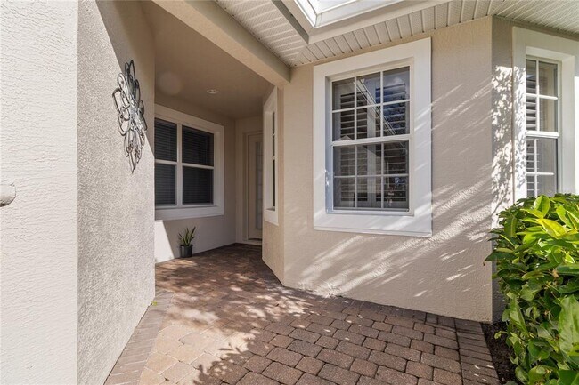 Building Photo - 1937 Scarlett Ave