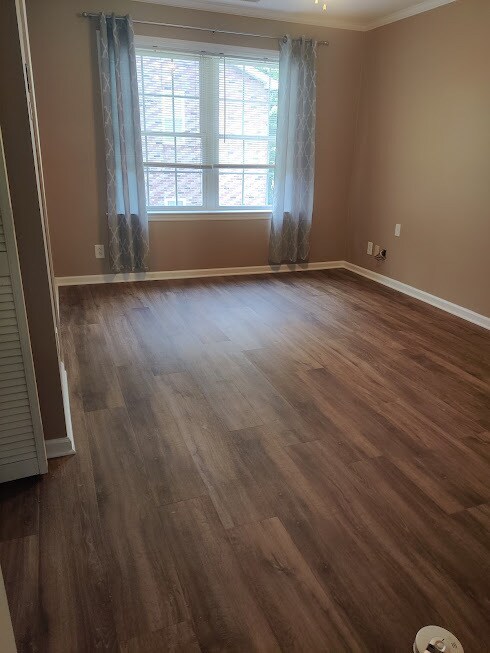 Building Photo - 103 E Gorgas Ln