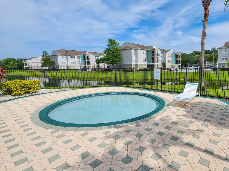 Building Photo - 2216 Grand Cayman Ct