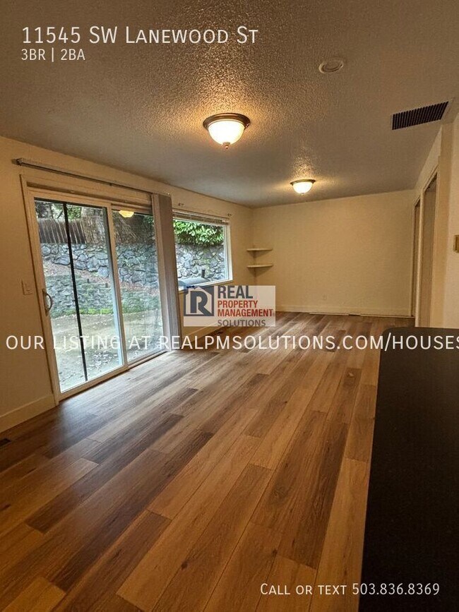 Building Photo - 11545 SW Lanewood St