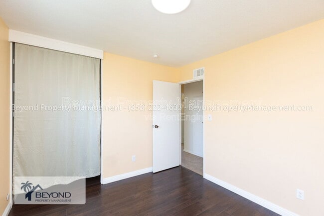Building Photo - 6522 Cheames Way