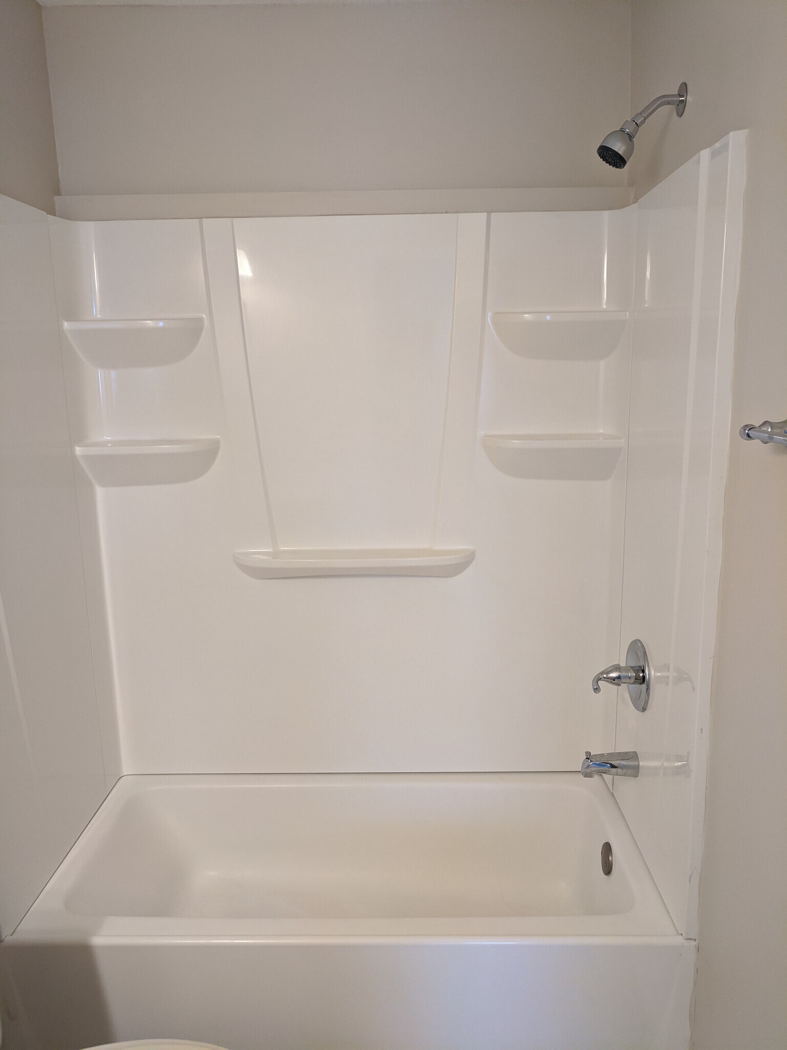 Building Photo - 7746 Shadowland Dr