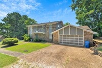 Building Photo - 1660 Palmer Pl