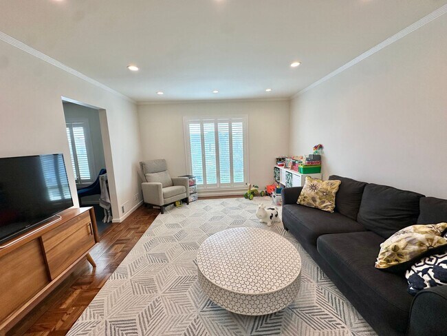 Building Photo - Lovely 3bd/2bth Home in The Sunset
