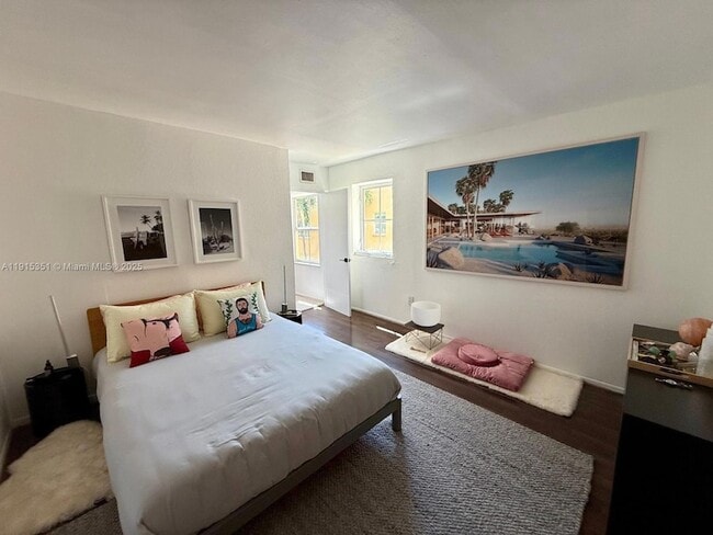 Building Photo - 1308 Drexel Ave