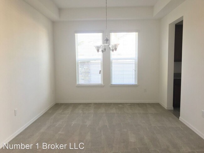 Building Photo - 13036 Westside Village Loop