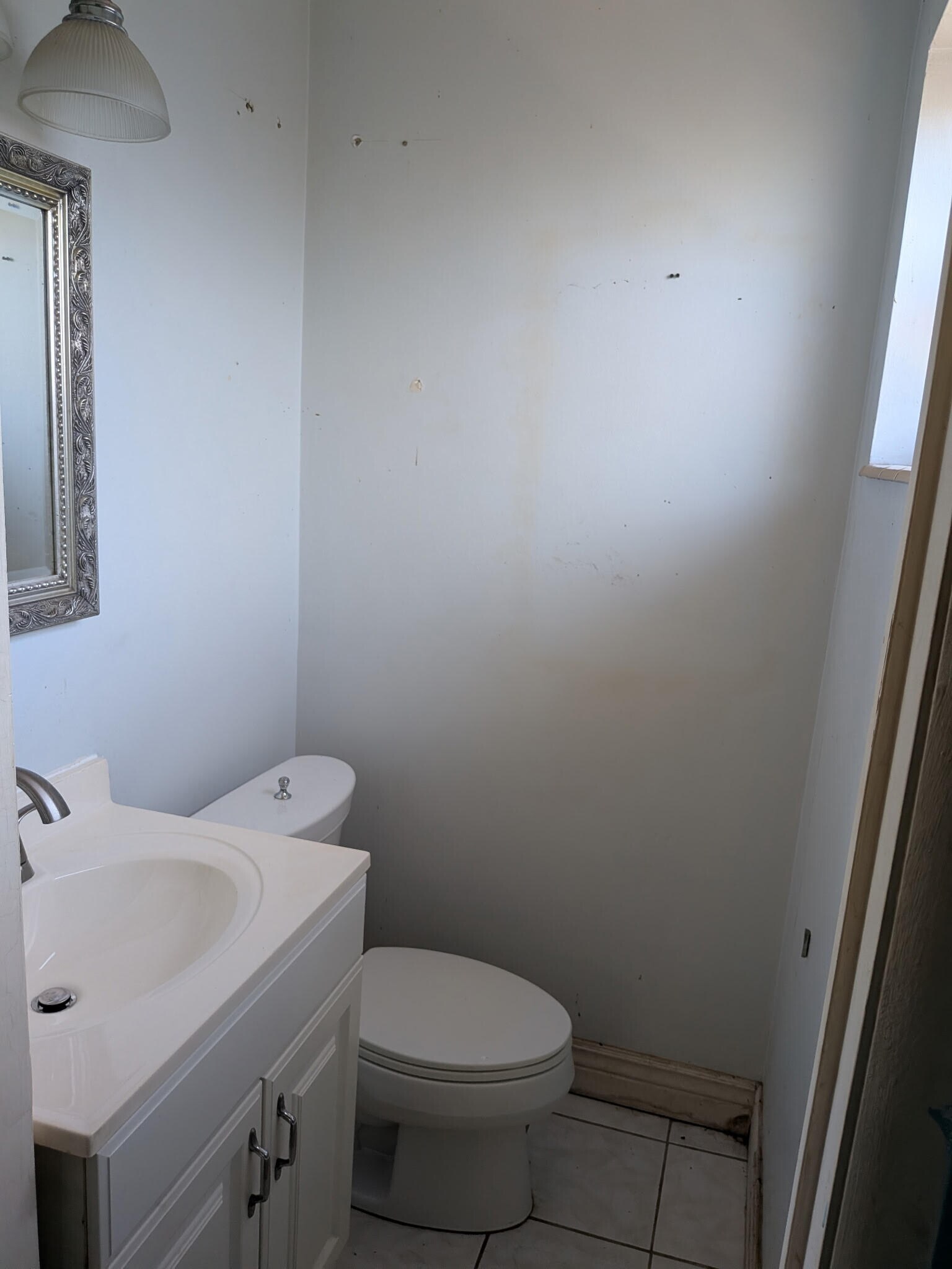 Building Photo - 4180 NW 11th Ave